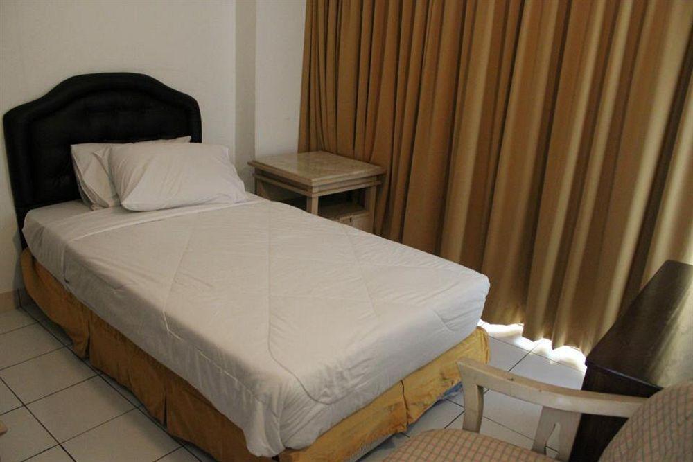 Aparthotel Habiba & 3*